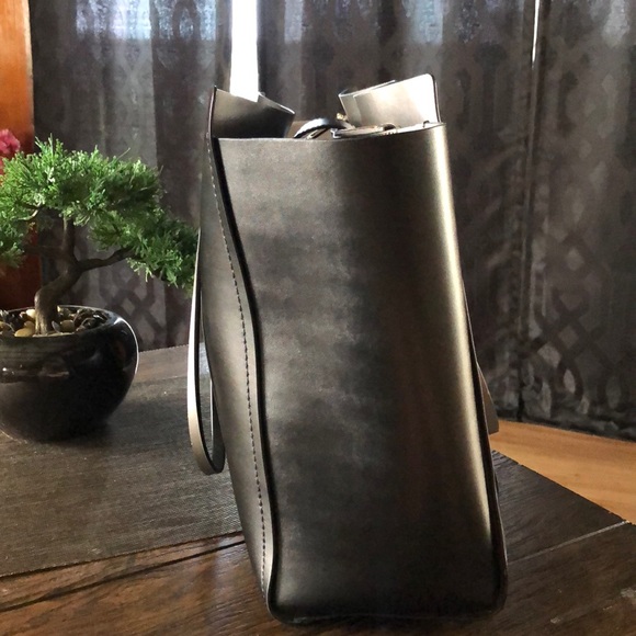 Kate Spade New York Annelle Arbour (Sold) - Picture 6 of 7